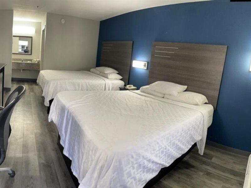 Hotel Super 8 By Wyndham Griffin Zewnętrze zdjęcie