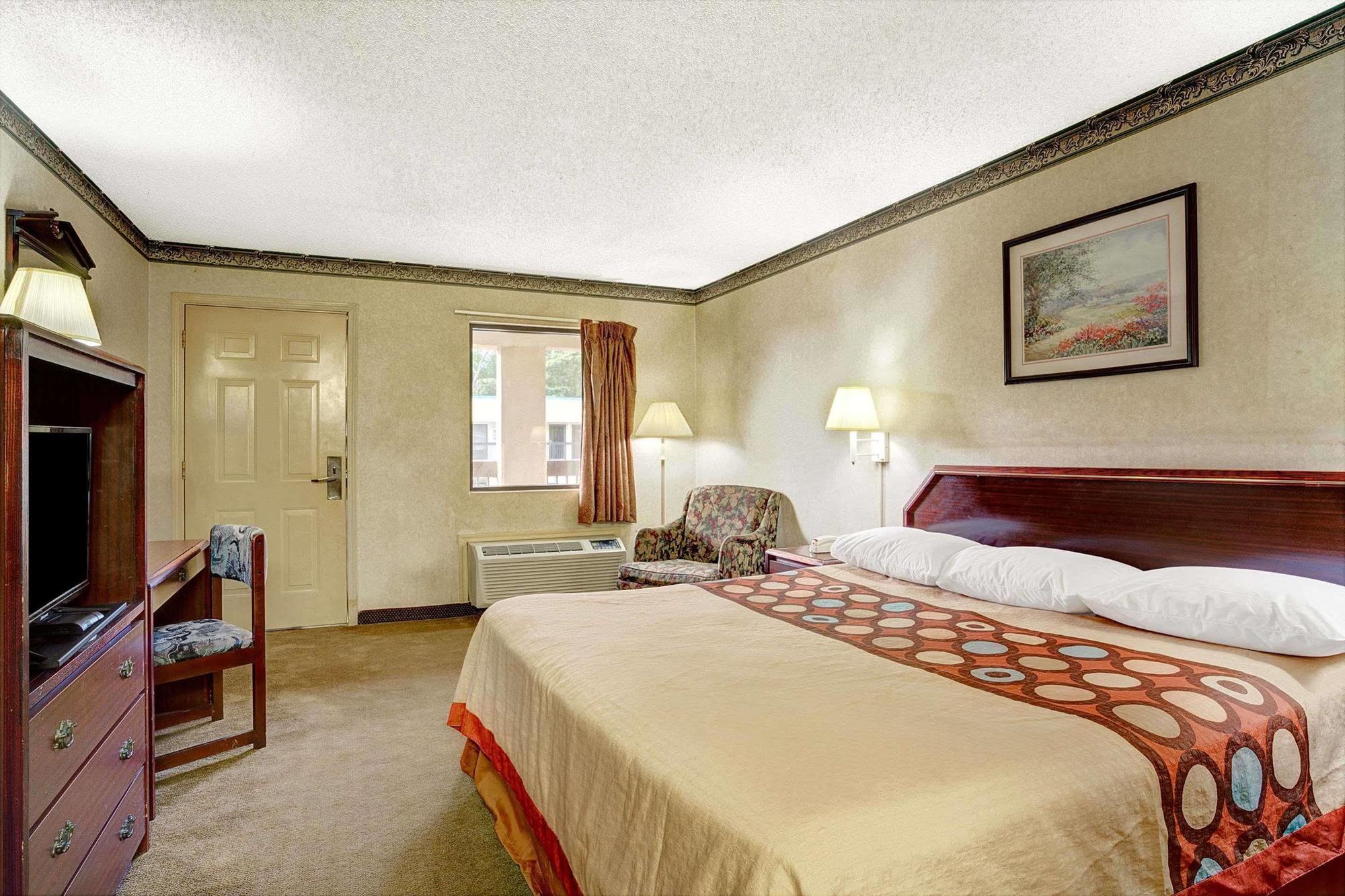Hotel Super 8 By Wyndham Griffin Zewnętrze zdjęcie